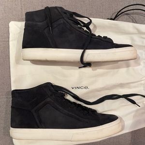 Vince men’s Fynn suede hightop sneaker size 9